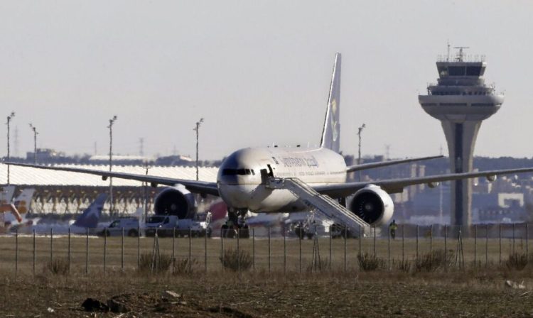 Ameaça de bomba no aeroporto de Madri