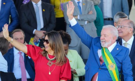 Brasília, 07/09/2023 O presidente Luiz Inácio Lula da Silva, acompanhado da primeira-dama, Janja Lula da Silva e de vários ministros, participa do Desfile de 7 De Setembro no Eixo Monumental em Brasília Foto:  Fabio Rodrigues-Pozzebom/ Agência