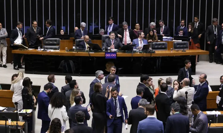Brasília - 04/12/2025 - Sessão do Congresso Nacional que votou vetos e LDO.  Foto Lula Marques/Agência Brasil