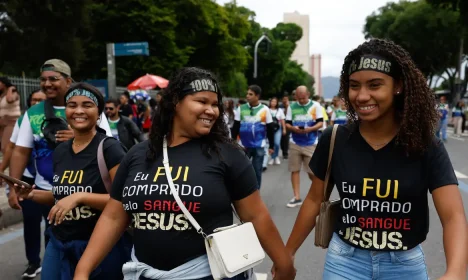 Rio de Janeiro (RJ), 24/05/2025 – A 18° edição da Marcha para Jesus reúne cristãos em caminhada pela Avenida Presidente Vargas, no centro da cidade. Foto: Fernando Frazão/Agência Brasil