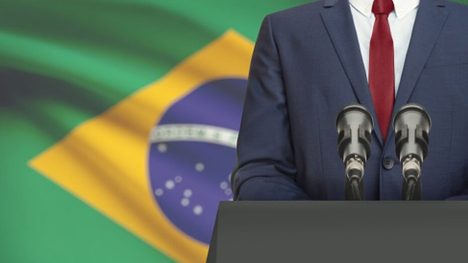 Economia e política em 2024 são o tema da coluna de Ney Lopes. Foto: Ilustrativa/Getty Imagens.