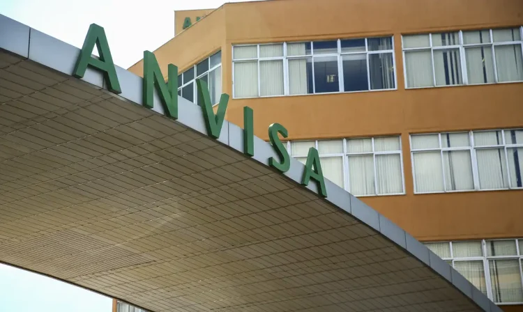 Fachada do edifício sede da Agência Nacional de Vigilância Sanitária (Anvisa).