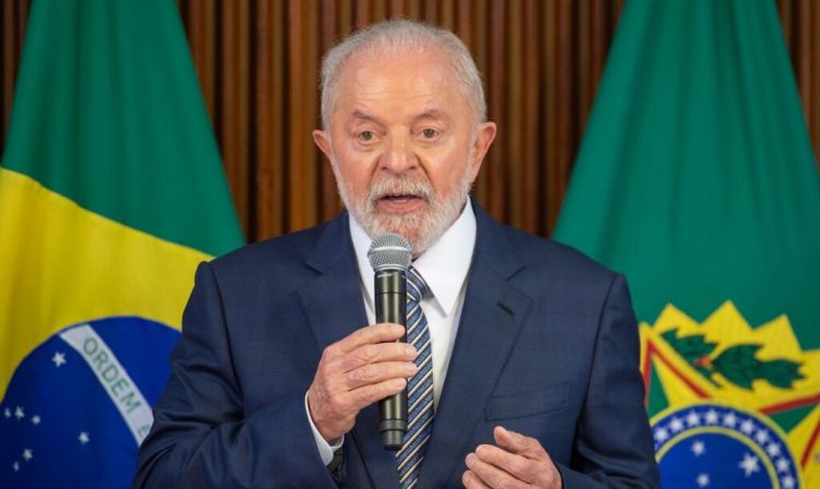 Brasília, DF 20/12/2023 O presidente Luiz Inácio Lula da Silva coordena reunião ministerial, no Palácio do Planalto.. Foto: Fabio Rodrigues-Pozzebom/ Agência Brasil