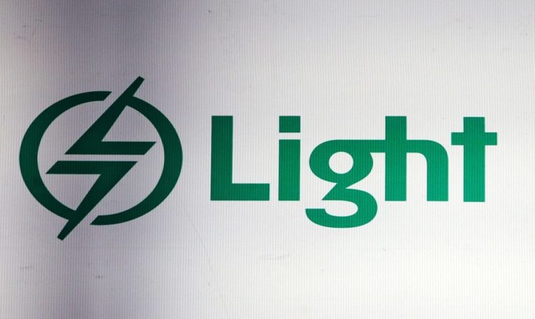 Logo da companhia de eletricidade Light, na B3 
25/07/2019
REUTERS/Amanda Perobelli