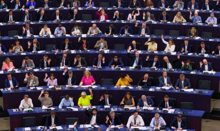 Membros do Parlamento Europeu 13/6/2023 - Foto: REUTERS/Yves Herman