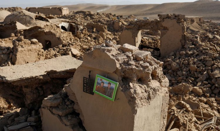 Terremoto na província de Herat, no Afeganistão. REUTERS/Ali Khara