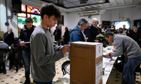 Argentina's youth voters stare into the political void