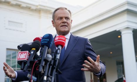 Primeiro-ministro da Polônia, Donald Tusk, dá entrevista na Casa Branca após reunião com o presidente dos EUA
12/03/2024 REUTERS/Kevin Lamarque