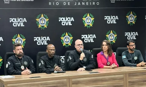 Felipe CurI, Secretary of Civil Police speaks during a press conference, as Brazil police foil bomb plot targeting packed Lady Gaga concert, in Rio de Janeiro, Brazil May 4, 2025. Reuters/Sergio Queiroz/Proibida reprodução