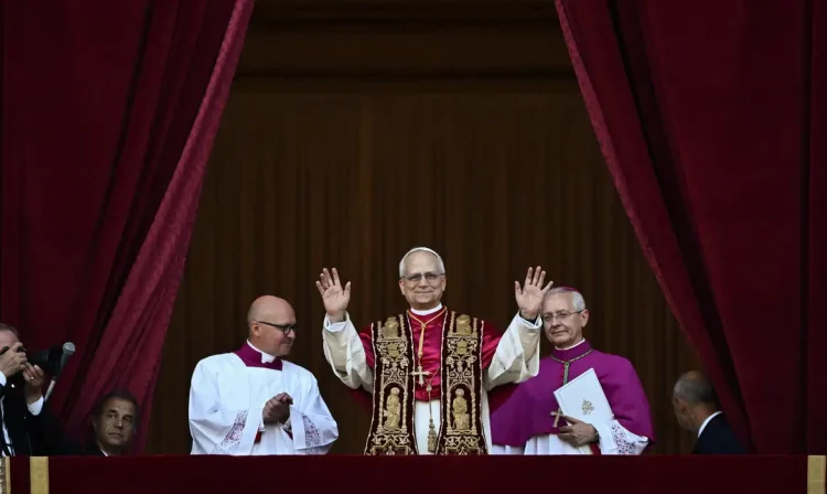 Newly elected Pope Leo XIV, Cardinal Robert F. Prevost of the U.S., appears on the balcony of St. Peter's Basilica at the Vatican, May 8, 2025.   REUTERS/DYLAN MARTINEZ