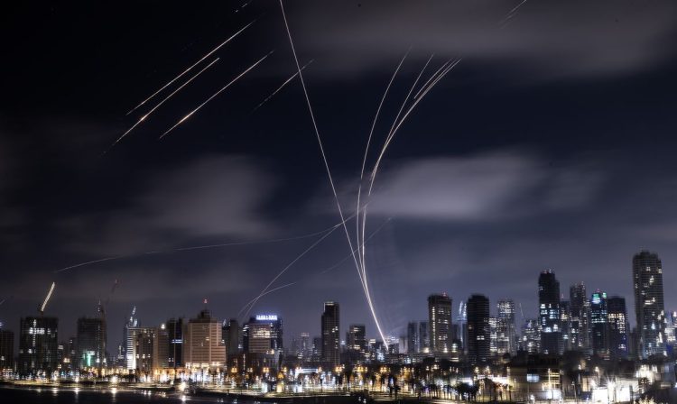 TEL AVIV, ISRAEL - JUNE 17: Iran's ongoing retaliatory attacks with ballistic missiles towards Israel are seen from Tel Aviv, Israel on June 17, 2025. Iran has resumed ballistic missile operations in response to Israeli attacks. Mostafa Alkharouf / AnadoluNo Use USA No use UK No use Canada No use France No use Japan No use Italy No use Australia No use Spain No use Belgium No use Korea No use South Africa No use Hong Kong No use New Zealand No use Turkey