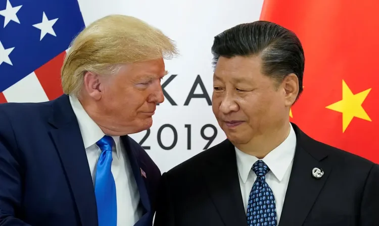 Presidentes dos Estados Unidos, Donald Trump, e da China, Xi Jinping
29/06/2019. REUTERS/Kevin Lamarque