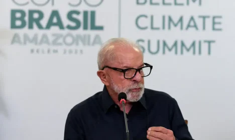 Brazilian President Luiz Inacio Lula da Silva speaks during a press conference to members of the international media, ahead of the United Nations Climate Change Conference (COP30), Val de Caes Naval Base, Belem, Brazil, November 4, 2025. REUTERS/Anderson Coelho