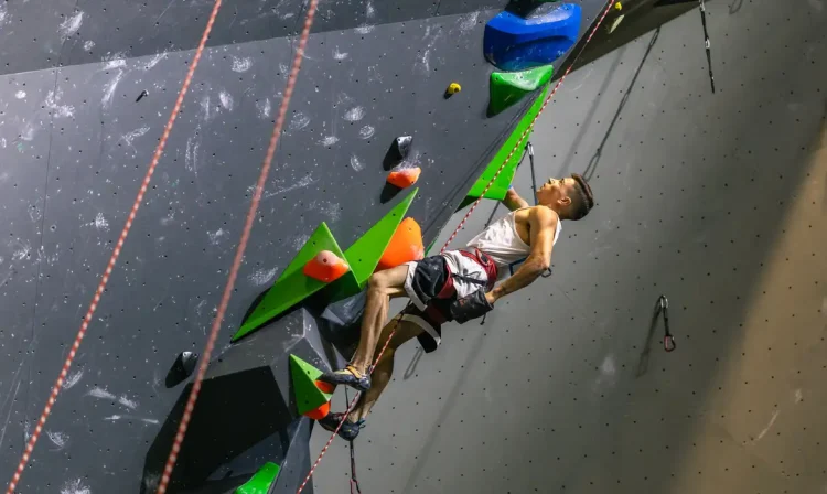 Laval (FRA), 25 October 2025: Brazil competes in the Lead qualifications during the IFSC Para Climbing World Cup in Laval (FRA).

© Jan Virt/IFSC. This photo is for editorial use only. For any additional use please contact communications@ifsc-climbing.org.