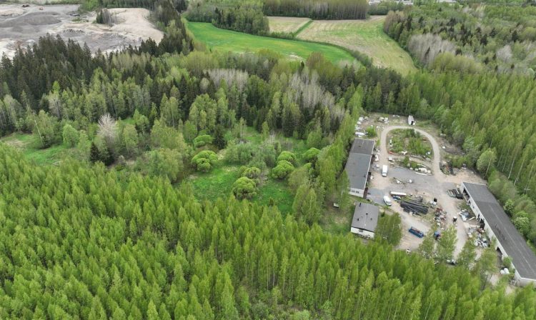 A drone view of a data centre campus of the AI infrastructure firm Nebius and Finnish developer Polarnode, ahead of the start of its construction, in a forest area in Pajarila, Lappeenranta, Finland May 26, 2025. Polarnode/Handout via REUTERS    THIS IMAGE HAS BEEN SUPPLIED BY A THIRD PARTY  MANDATORY CREDIT