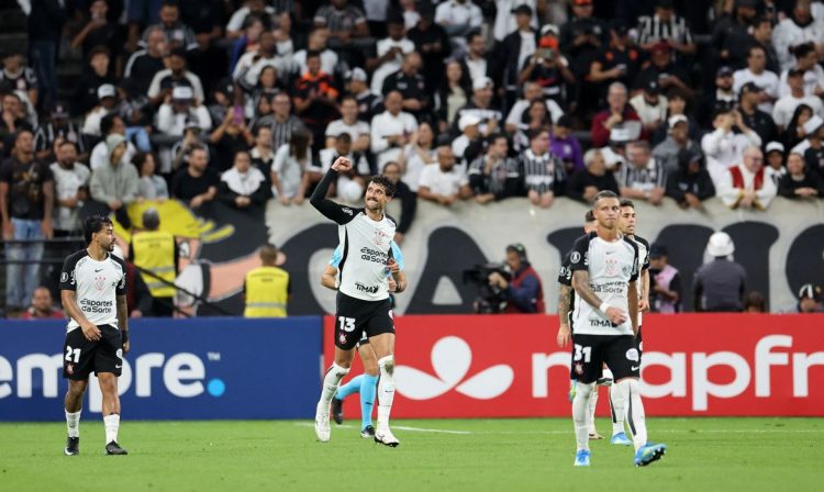 Copa Libertadores, Corinthians, Santa Fe