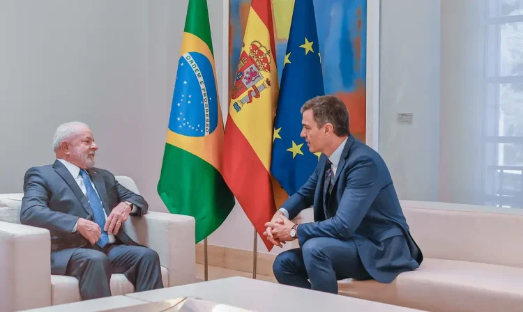 Madri, Espanha, 26.04.2023 - Presidente da República Luiz Inácio Lula da Silva e comitiva brasileira se encontram, em Madri, com presidente de governo da Espanha, Pedro Sanchez. Foto: Ricardo Stuckert/PR