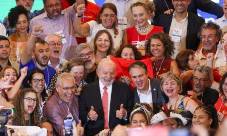 Brasília, DF 30/01/2024 O presidente Luiz Inácio Lula da Silva, acompanhado da primeira-dama, Janja Lula da SIlva e do ministro da Educação, Camilo Santana, participa do último dia da Conferência Nacional de Educação (Conae) 2024 Foto: Fabio Rodrigues-Pozzebom/ Agência Brasil