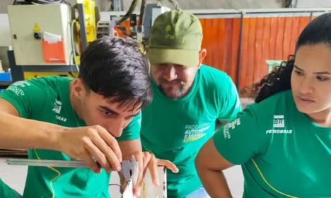 Brasília (DF), 19/02/2025 - Petrobras faz parceria com governo para capacitar famílias do CadÚnico. Funcionários da Petrobras. Foto: Petrobras/Divulgação