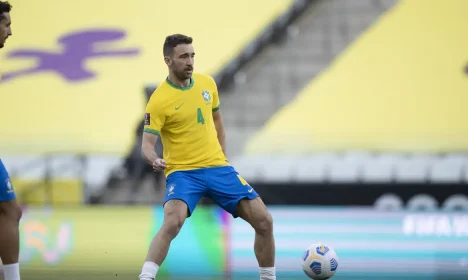 Léo Ortiz é convocado em 17/05/2022 para os jogos contra Japão e Coreia do Sul - preparatórios para copa do catar