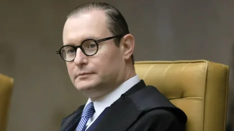 Rede de corrupção em tribunais expõe venda de sentenças e propinas milionárias