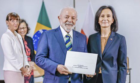 17.11.2023 - Presidente da República, Luiz Inácio Lula da Silva, durante apresentação de cartas credenciais da Embaixadora da República da Polônia, Bogna Janke. Palácio do Planalto - Brasília - DF. Foto: Ricardo Stuckert / PR