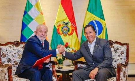 Santa Cruz de la Sierra (BOL) 09.07.2024 - Presidente da República, Luiz Inácio Lula da Silva (e), durante reunião bilateralentre o Presidente do Estado Plurinacional da Bolívia, Luis Arce (d)
Foto: Ricardo Stuckert/PR