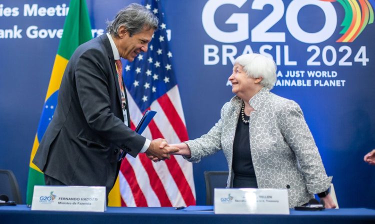 Rio de Janeiro (RJ), 26.07.2024 - Ministro da Fazenda Fernando Haddad durante pronunciamento com Janet Yellen, Secretária do Tesouro dos Estados Unidos, em cerimônia de assinatura de acordo no G20. Foto: Diogo Zacarias/MF