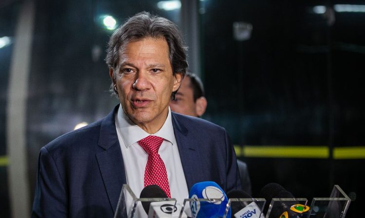 Brasília (DF), 01/07/2025 - Fala do Ministro Fernando Haddad à imprensa
Foto: Washington Costa/MF