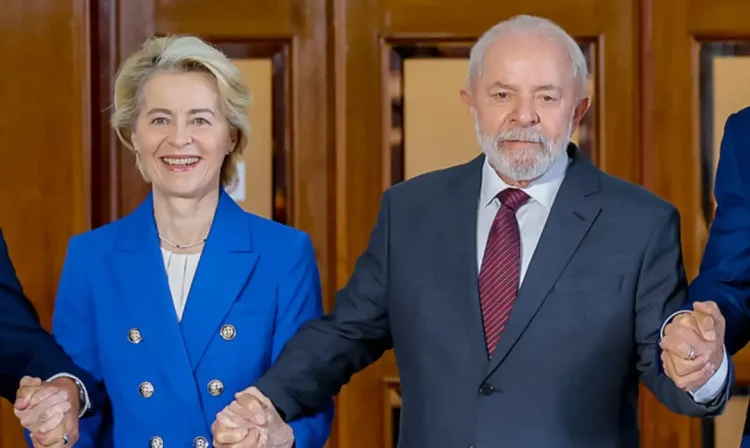 06.12.2024 - Presidente da República, Luiz Inácio Lula da Silva, durante Cúpula de Presidentes dos Estados Partes do MERCOSUL e dos Estados Associados
Edifício MERCOSUL – Montevidéu, Uruguai
Foto: Ricardo Stuckert / PR