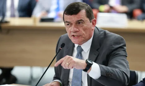 Brasília (DF), 10/06/2025 - Depoimento  ex-ministro da Defesa Paulo Sérgio Nogueira.
O ministro do Supremo Tribunal Federal (STF) Alexandre de Moraes começa a ouvir os réus do núcleo 1 na ação da trama golpista, os interrogatórios ocorrerão presencialmente na sala de julgamentos da primeira turma da corte 
Foto: Fellipe Sampaio/STF