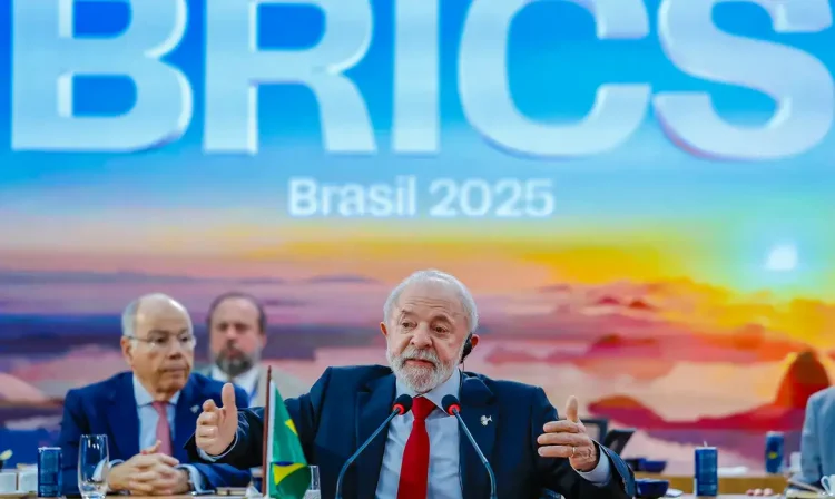 Rio de Janeiro - RJ - 06.07.2025 - Presidente da República, Luiz Inácio Lula da Silva, durante a sessão plenária “Paz e Segurança e Reforma da Governança Global”, no Museu de Arte Moderna (MAM). Rio de Janeiro - RJ.   Foto: Ricardo Stuckert / PR