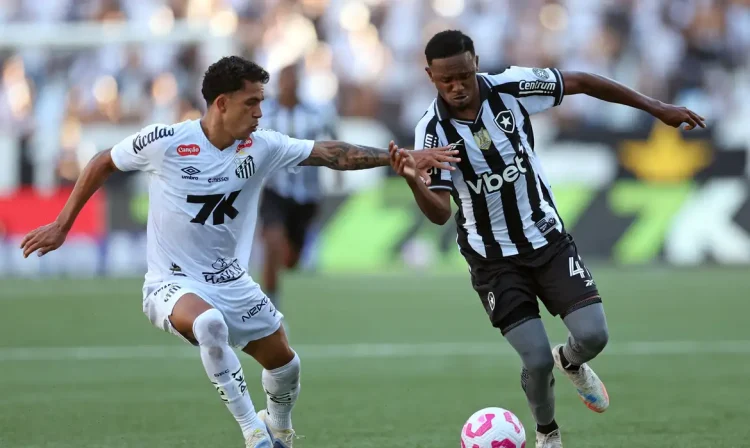 Rio de Janeiro (RJ), 26/10/2025 - Lance de jogo entre Botafogo e Santos válido pelo Campeonato Brasileiro de Futebol Série A. Foto: Vitor Silva/Botafogo