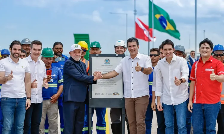 Presidente da República, Luiz Inácio Lula da Silva, durante visita alusiva à conclusão das obras de requalificação do Terminal Portuário de Outeiro. Foto: Ricardo Stuckert/PR