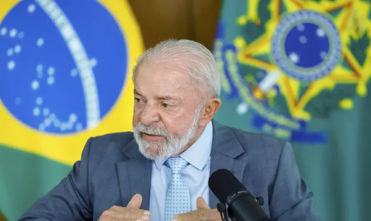 Brasília (DF), 14/04/2026 - Presidente da República, Luiz Inácio Lula da Silva durante entrevista ao Brasil247, Revista Fórum e DCM, no Palácio do Planalto. Foto: Ricardo Stuckert/PR