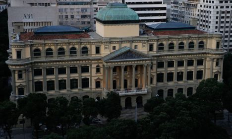 Reinauguração da fachada restaurada da Biblioteca Nacional, na Cinelândia, Rio de Janeiro.