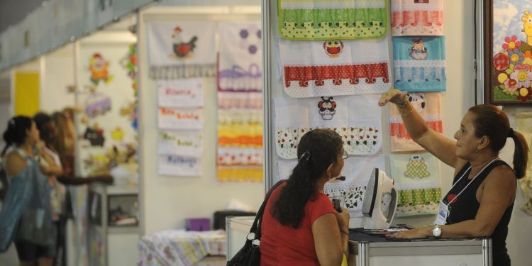 907928-feira_capacitacao_artesanato_rio_8093.jpg