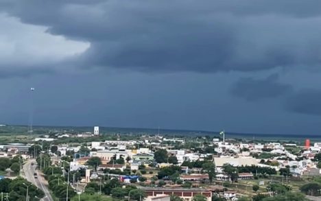 Chuva-chegando-em-Caico-Foto-Major-Lima-Verde