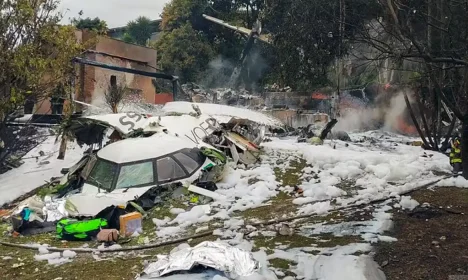 São Paulo (SP) 10/08/2024 - Destroços do acidente aéreo que envolveu avião da Voepass que ocorreu em Vinhedo interior de São Paulo.
Foto: Secretária de Segurança de São Paulo/Divulgação