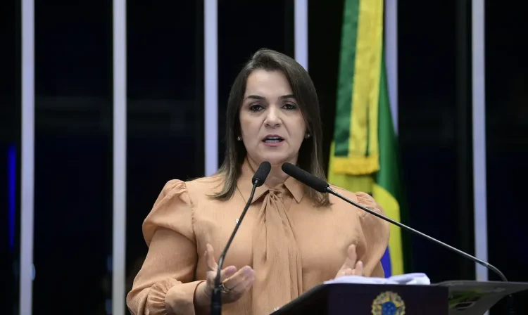 Brasília (DF) - 28/09/2023 - Em discurso, à tribuna, prefeita da cidade de Campo Grande, Mato Grosso, Adriane Lopes. Foto: Pedro França/Agência Senado