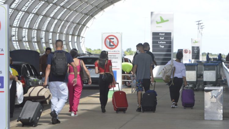 Quebra da 123 Milhas deve alterar hábitos do consumidor na hora de garantir passagens aéreas - Foto: José Aldenir / AGORA RN Agências de viagem