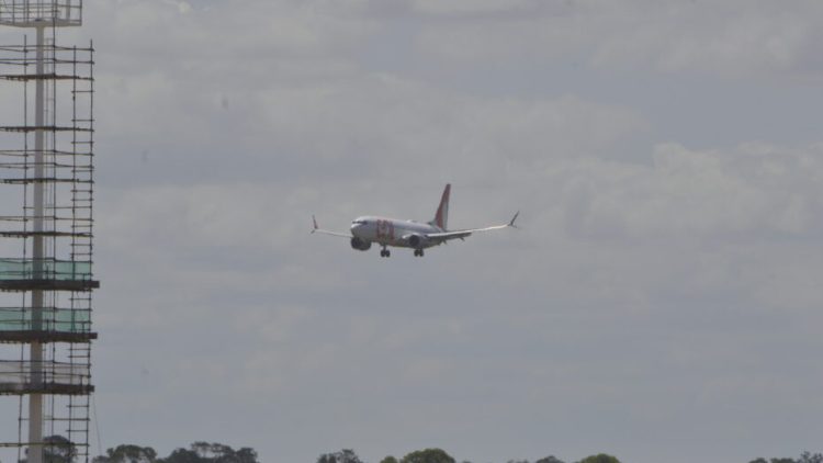 Avião chegando ao aeroporto de Natal. Foto: José Aldenir/Agora RN.