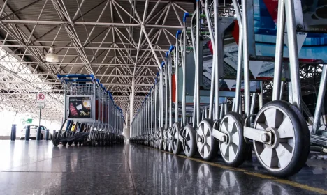 Aeroporto Internacional Juscelino Kubitschek, terceiro maior aeroporto do Brasil com pouca movimentação de passageiros