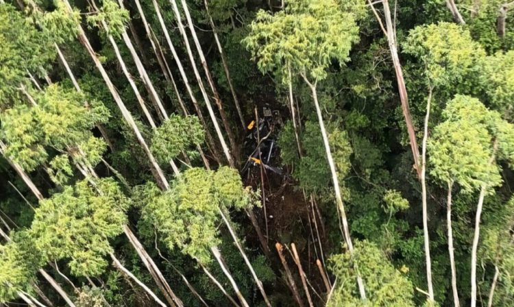 Polícia Militar encontra helicóptero que estava desaparcido em São Paulo desde 31 de dezembro. Foto: PMESP