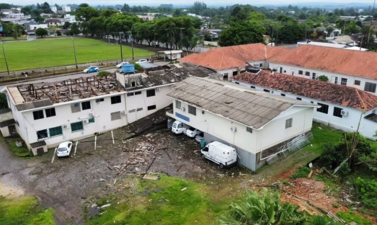 Temporal destelha hospital em São Vicente Ferrer e afeta mais de 4 mil pessoas no RS. Foto: Prefeitura de São Vicente do Sul