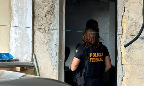 A Polícia Federal deflagrou Operação Diretoria 14, para o cumprimento de três mandados de prisão temporária e cinco de busca e apreensão em desfavor de grupo criminoso investigado por praticar fraudes bancárias. Foto: Polícia Federal/RJ