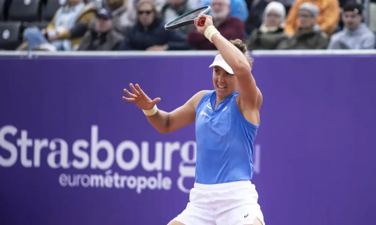 Bia Haddad vence de virada Emma Navarro, número 9 do mundo, e avança às quartas do WTA 500 de Estrasburgo - em 22/05/2025