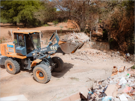 A ação faz parte do cronograma permanente de limpeza, que tem como prioridade manter a cidade limpa, sustentável e bem cuidada