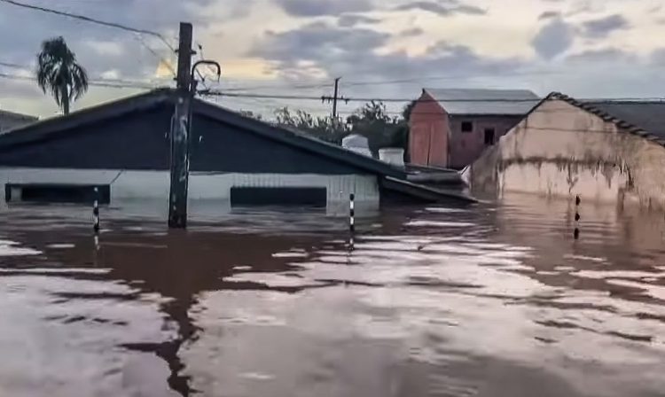 Chuvas causam alagamento na cidade Porto Alegre. Foto: Frame/TV Brasil