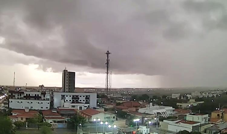 O INMET prevê chuva para Caicó neste domingo, dia 12